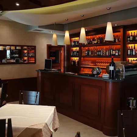 Primavera Otel Avlonya